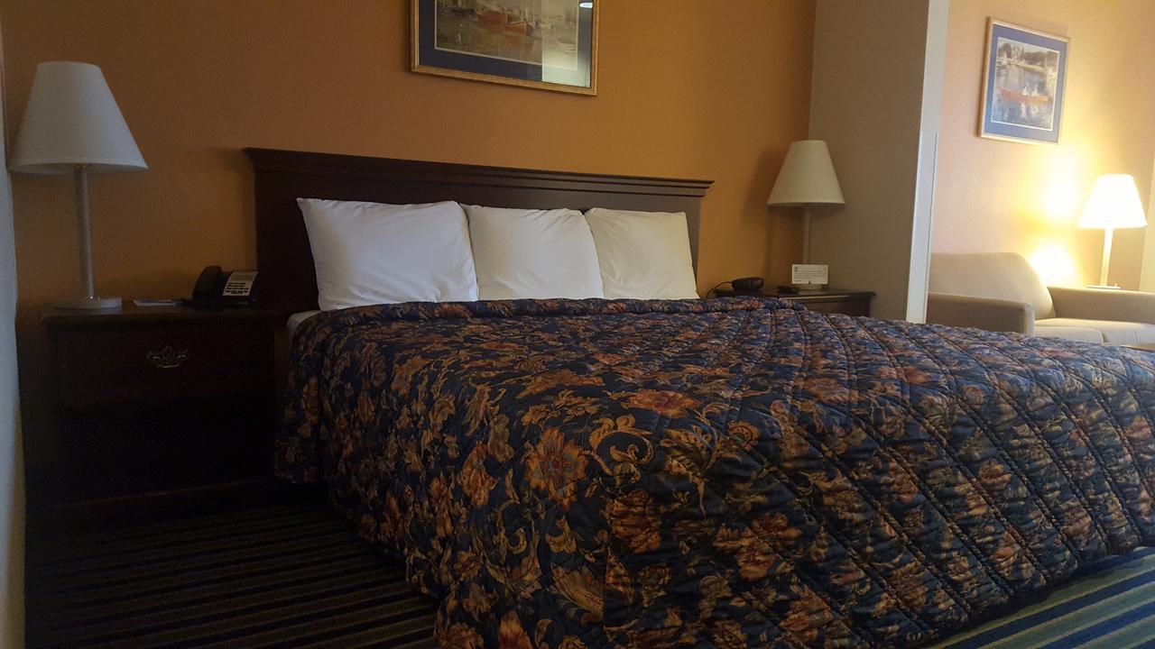 The Rutledge Inn Luverne Zimmer foto
